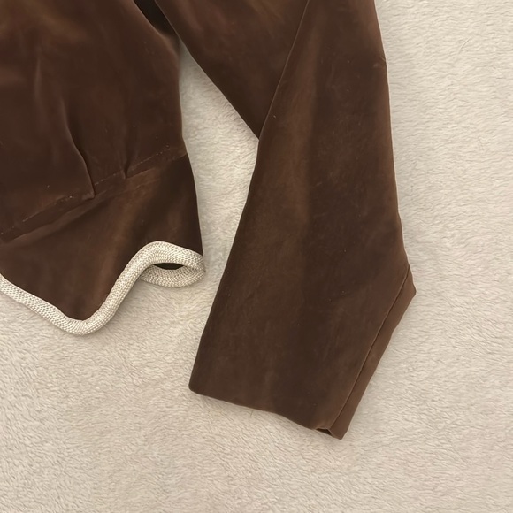 Vintage Cropped Vevleteen Blazer - Picture 6 of 9